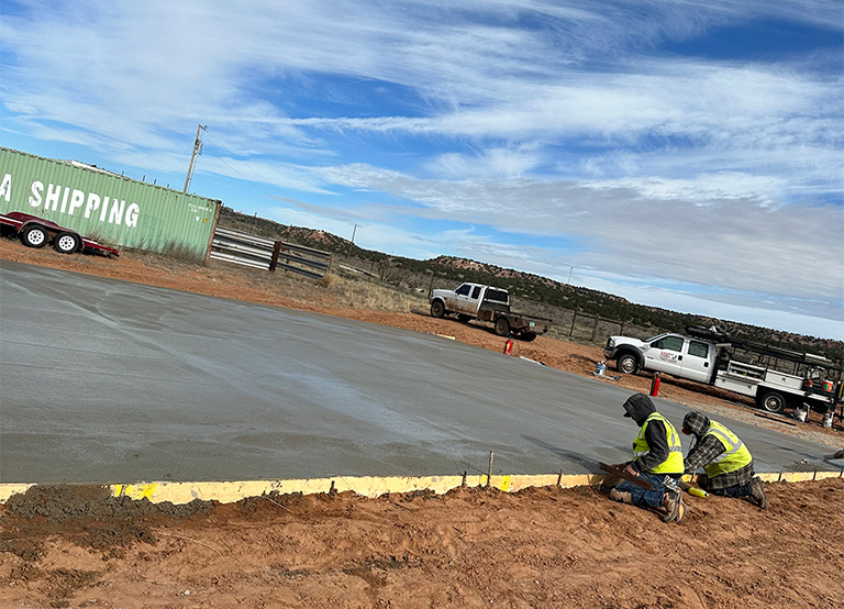 Geomy Pohl employees at jobsite