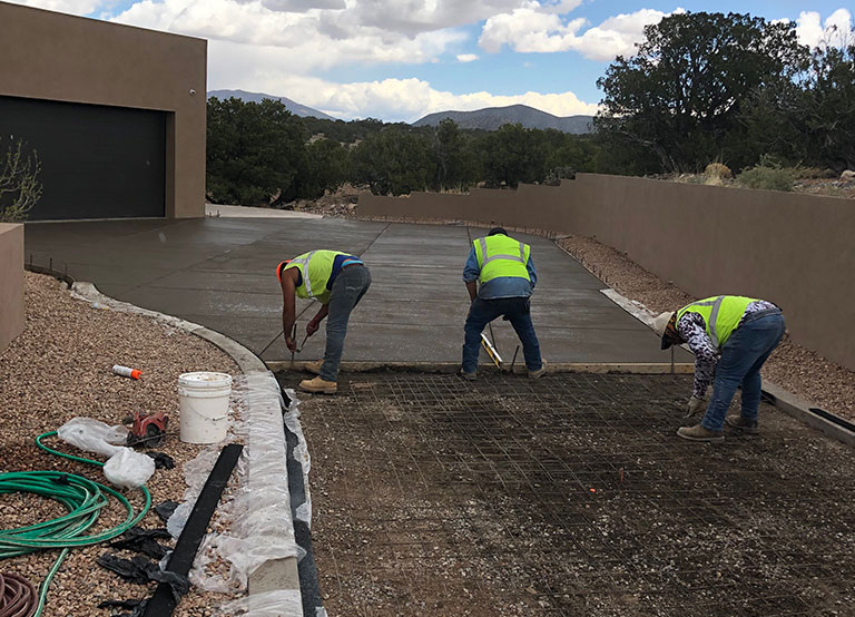 Geomy Pohl crew working at jobsite